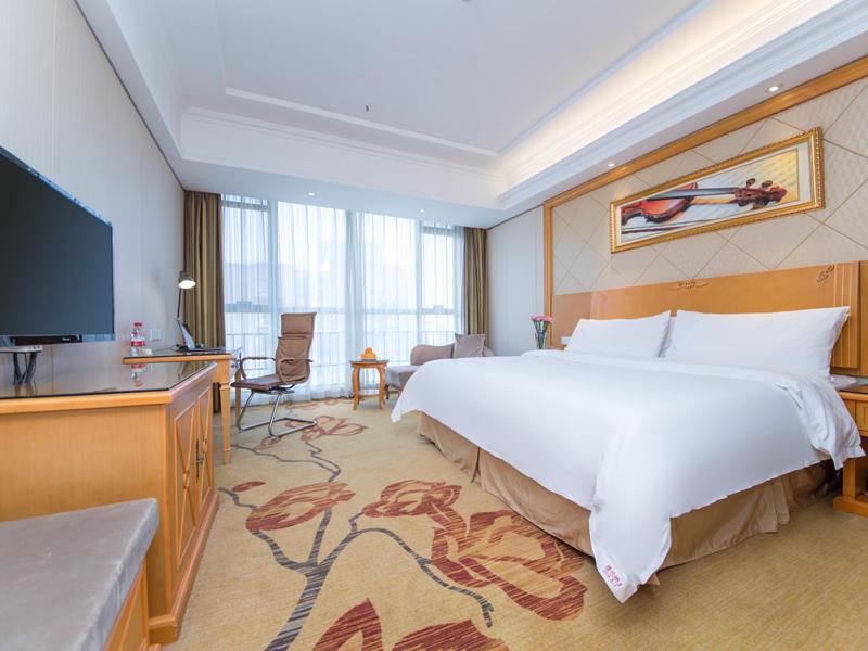 Vienna Hotel Hubei Xiangyang Tanxi Road Экстерьер фото